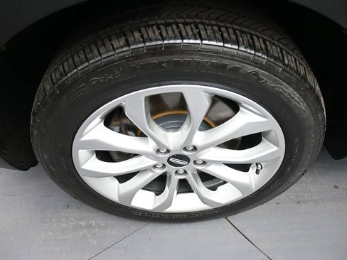 Used 2019 Lincoln MKC Select w/ Select Plus Package image 14