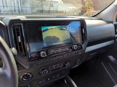 Used 2025 Nissan Frontier S image 23