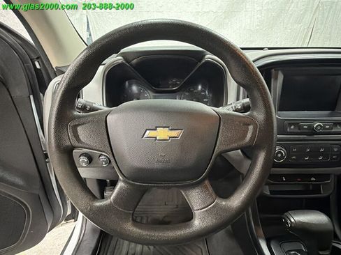 Used 2021 Chevrolet Colorado W/T AWD/4WD image 4