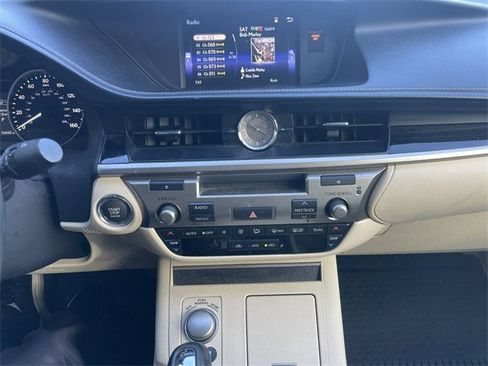Used 2015 Lexus ES 350 image 6