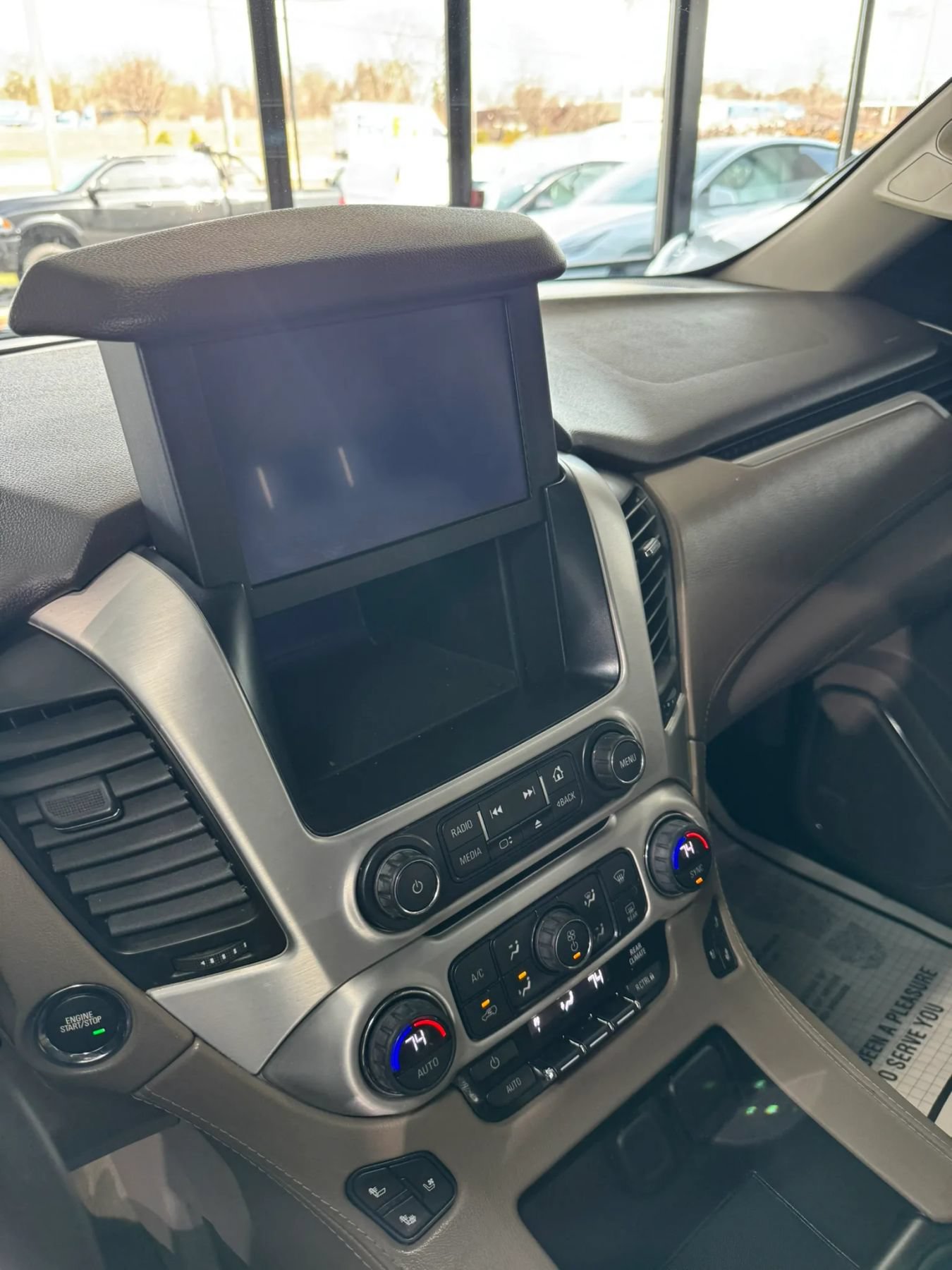 Used 2017 GMC Yukon SLT AWD/4WD image 55