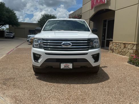 Used 2021 Ford Expedition Max XL AWD/4WD image 5
