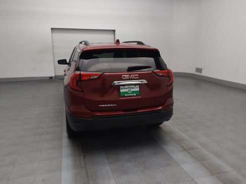 Used 2019 GMC Terrain SLE w/ Driver Convenience Package FWD image 6