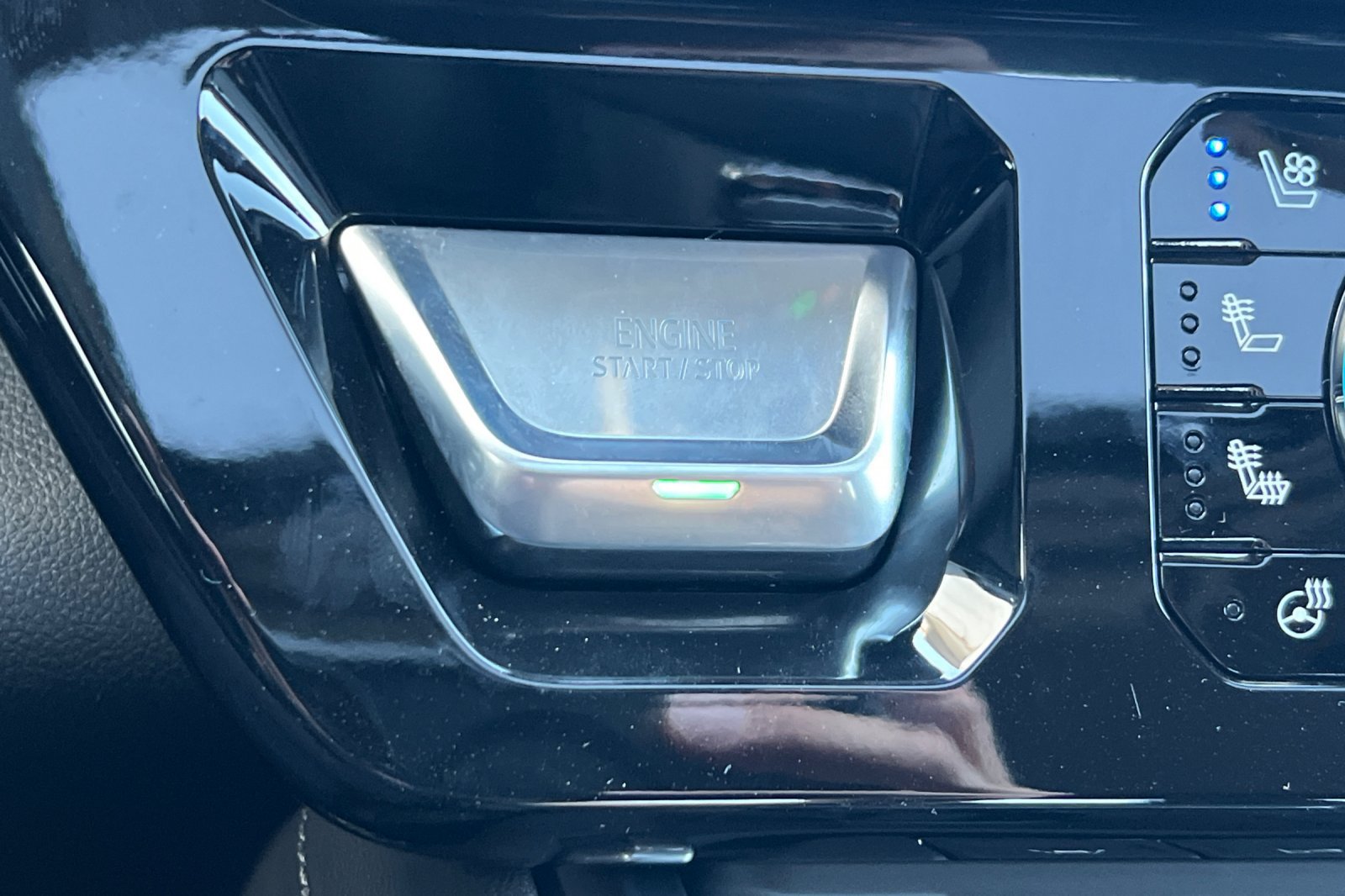 New 2026 GMC Sierra 1500 Denali AWD/4WD image 19