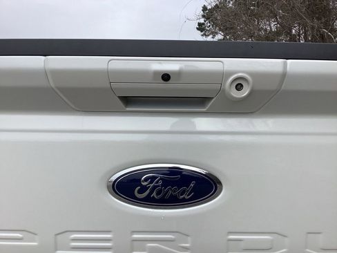 Used 2024 Ford F350 Lariat image 14
