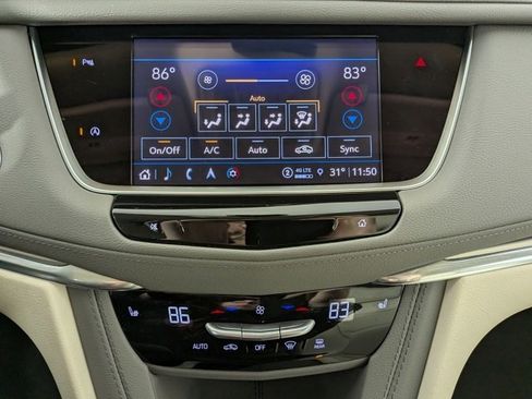 Used 2023 Cadillac XT5 Premium Luxury image 23