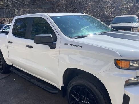 Used 2022 Chevrolet Silverado 1500 Custom w/ Rally Edition image 13