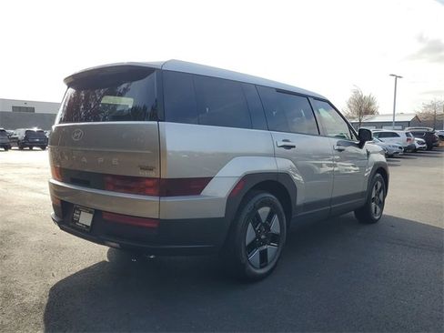 Used 2026 Hyundai Santa Fe SE image 4