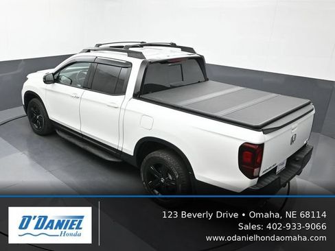 Used 2022 Honda Ridgeline Black Edition image 15