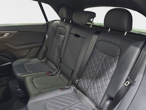New 2026 Audi SQ8 Premium Plus image 12