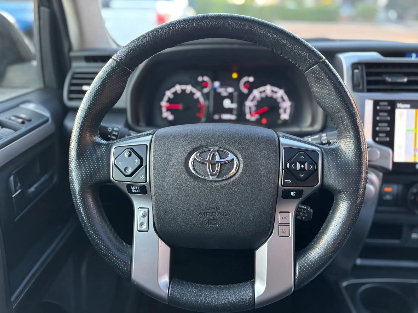 Used 2023 Toyota 4Runner SR5 Premium w/ Moonroof Package AWD/4WD image 13