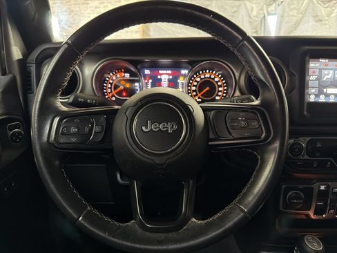 Used 2021 Jeep Wrangler Unlimited Sport AWD/4WD image 16