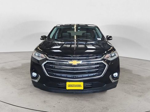 Used 2020 Chevrolet Traverse LT w/ LT Premium Package AWD/4WD image 2