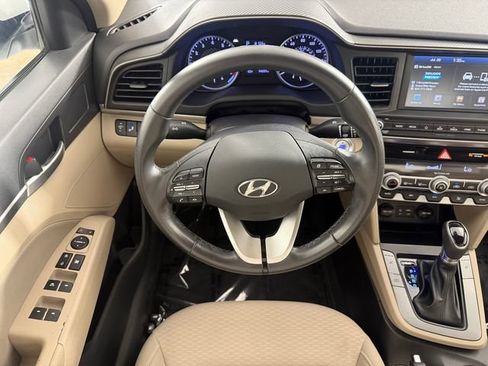 Used 2019 Hyundai Elantra Value Edition FWD image 24
