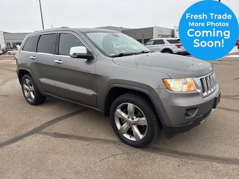 Used 2012 Jeep Grand Cherokee Overland image 1