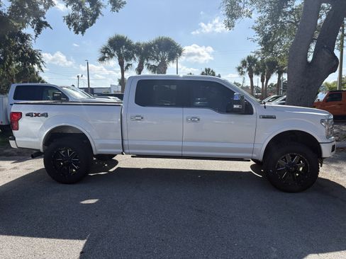 Used 2018 Ford F150 Platinum w/ Equipment Group 701A Luxury AWD/4WD image 8