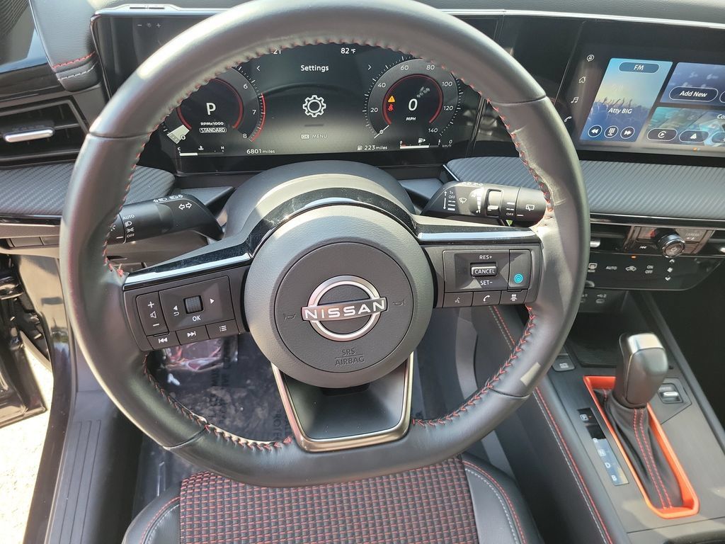 Certified 2025 Nissan Kicks SR FWD image 26