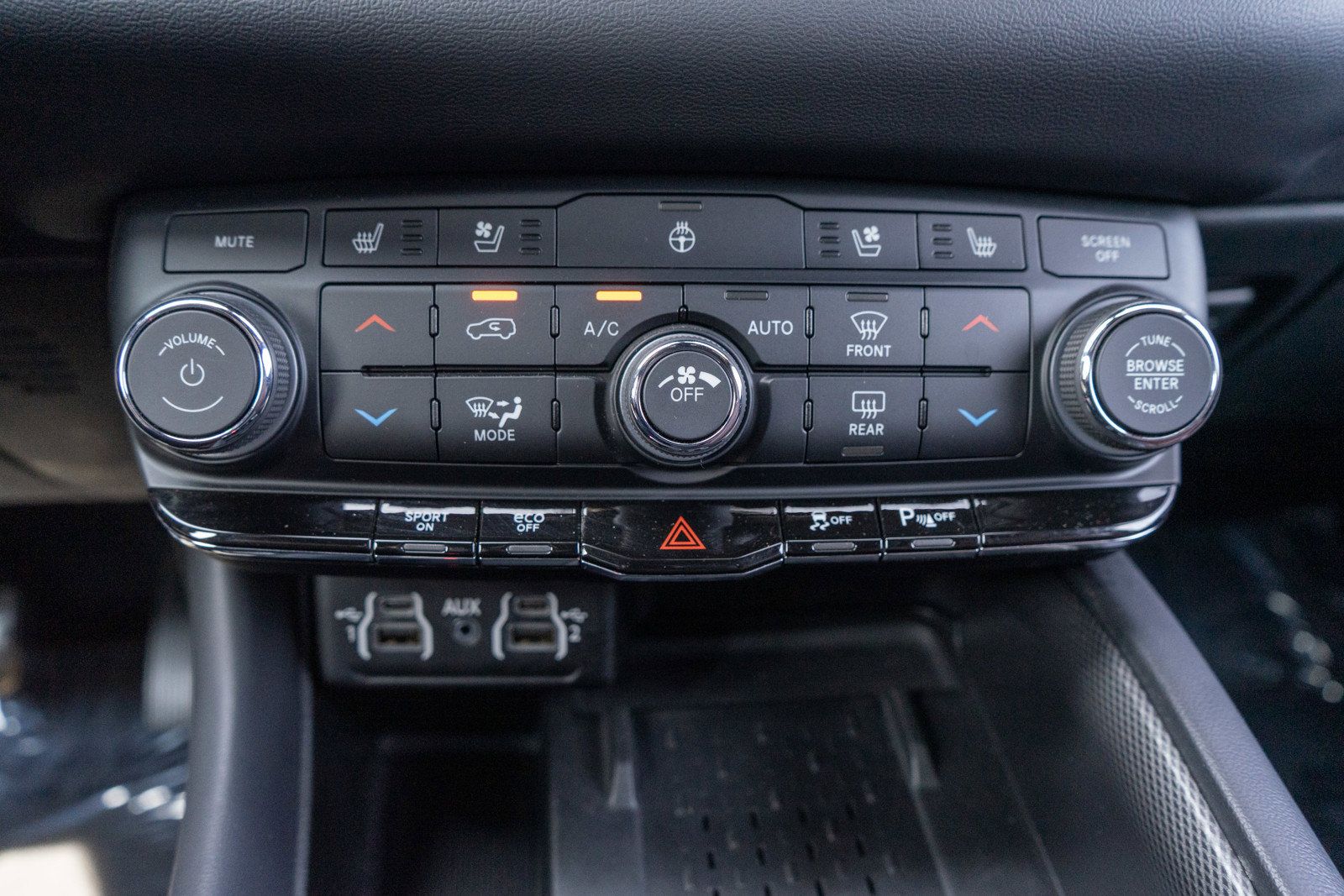 Used 2025 Dodge Durango R/T AWD/4WD image 20