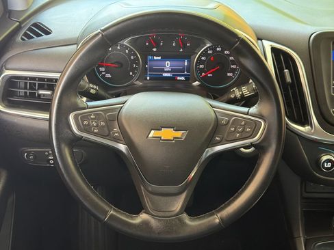 Used 2024 Chevrolet Equinox LT FWD image 4