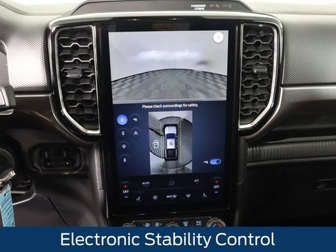 New 2025 Ford Ranger XLT image 40