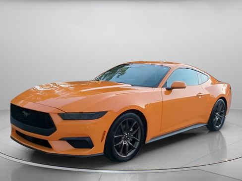 Certified 2026 Ford Mustang Coupe RWD image 12
