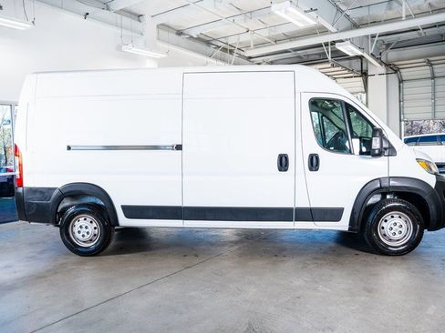 Used 2023 RAM ProMaster 2500 image 5
