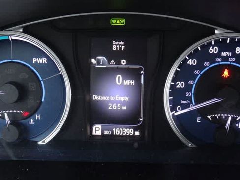 Used 2017 Toyota Camry LE FWD image 18
