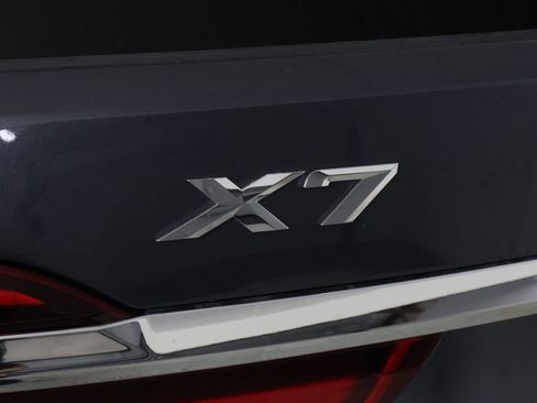 Used 2020 BMW X7 xDrive40i w/ Parking Assistance Package AWD/4WD image 19