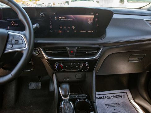 Used 2024 Buick Encore GX Sport Touring w/ Experience Buick Package AWD/4WD image 17