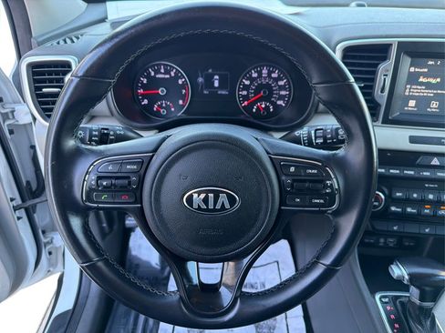 Used 2018 Kia Sportage EX image 17