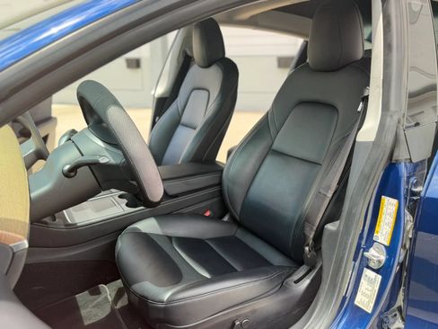 Used 2021 Tesla Model 3 Standard Range Plus RWD image 17