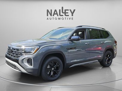 New 2025 Volkswagen Atlas Peak Edition SE