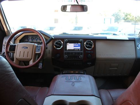 Used 2011 Ford F350 King Ranch w/ FX4 Off Road Pkg image 13