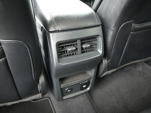 Certified 2024 Ford Edge SEL w/ Convenience Package AWD/4WD image 13