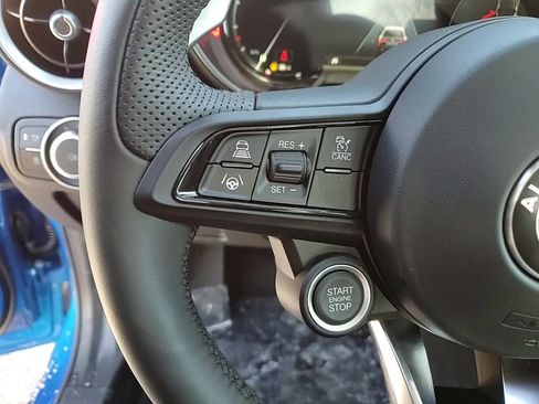 New 2025 Alfa Romeo Giulia AWD image 24