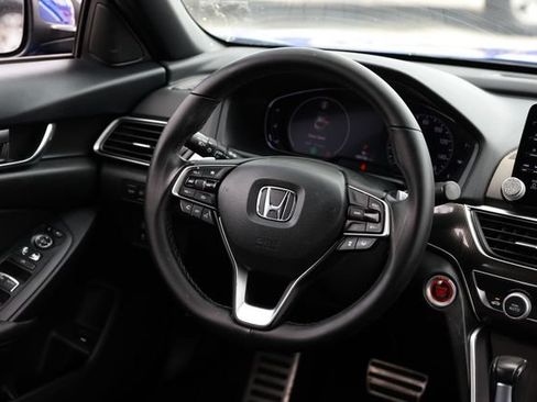 Used 2019 Honda Accord Sport image 32