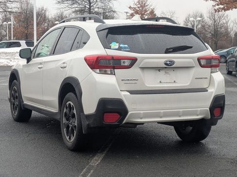 Used 2021 Subaru Crosstrek 2.0i Premium image 7