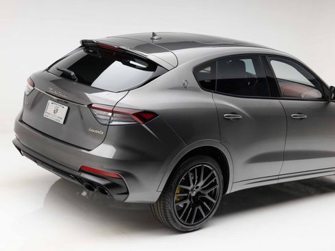 Used 2021 Maserati Levante S GranSport AWD/4WD image 27