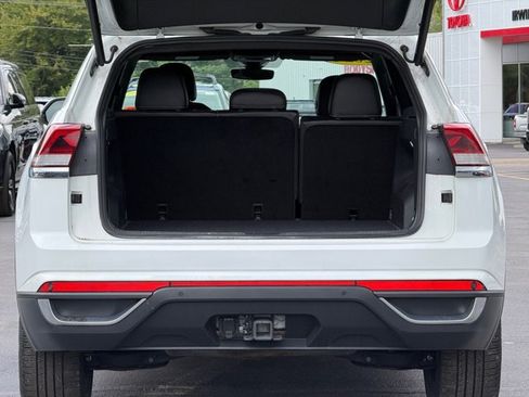 Used 2024 Volkswagen Atlas Cross Sport SE AWD/4WD image 26