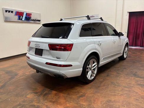 Used 2018 Audi Q7 3.0T Prestige AWD/4WD image 9