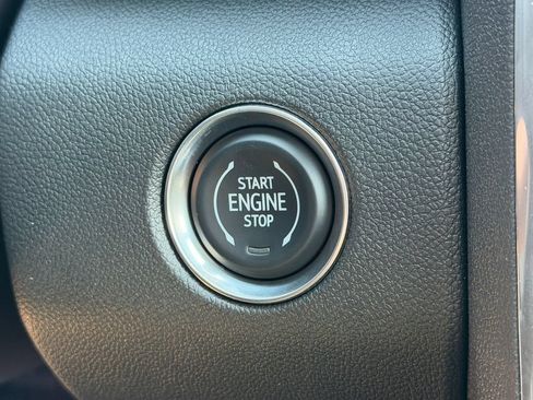 New 2026 GMC Acadia Denali w/ Super Cruise Package AWD/4WD image 47