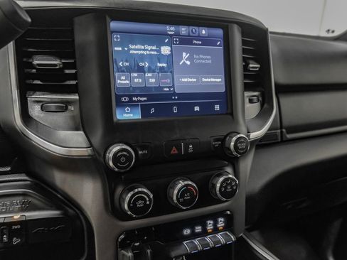 Used 2024 RAM 2500 Big Horn w/ Off Road Package image 23