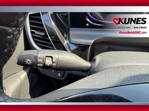 Used 2025 Kia Seltos S image 12