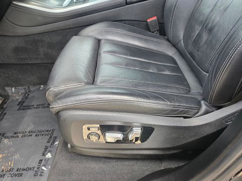 Used 2021 BMW X5 sDrive40i w/ Premium Package RWD image 11