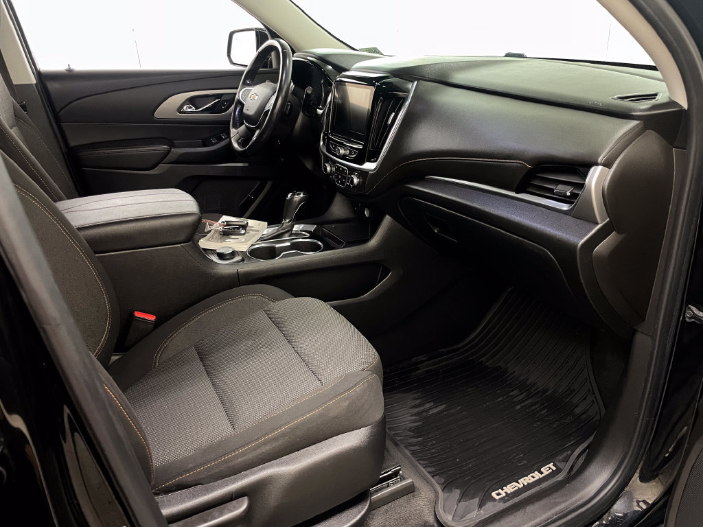Used 2019 Chevrolet Traverse LT AWD/4WD image 36