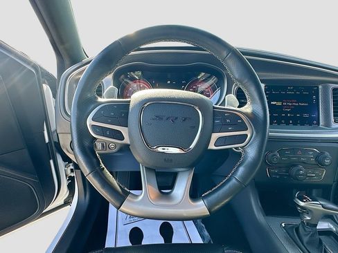 Used 2022 Dodge Charger SRT Hellcat w/ Navigation & Travel Group RWD image 11