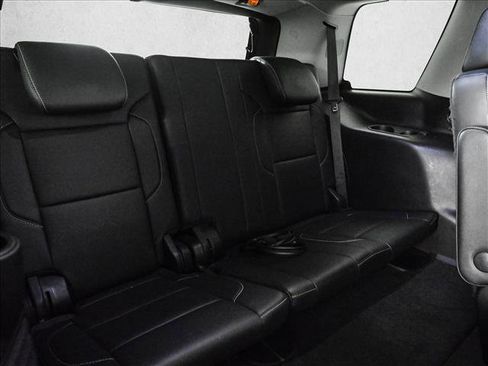 Used 2020 Chevrolet Tahoe Premier AWD/4WD image 23