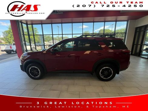 Used 2023 Nissan Pathfinder Rock Creek AWD/4WD image 2