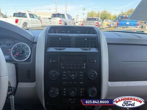 Used 2011 Ford Escape XLS w/ 101A Rapid Spec Order Code FWD image 18