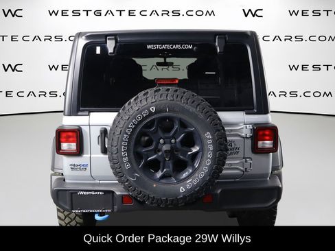 Used 2023 Jeep Wrangler Unlimited w/ Cold Weather Group AWD/4WD image 4